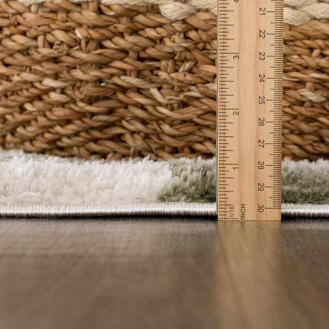 BoutiqueRugs Canika Modern Checkered Shag Rug - High Pile Fluffy Shaggy Carpet for Hallway, Nursery, Playroom, Girls Boys Room - Machine Washable - Peach, Lime Green - 7'10" x 10' (8x10)