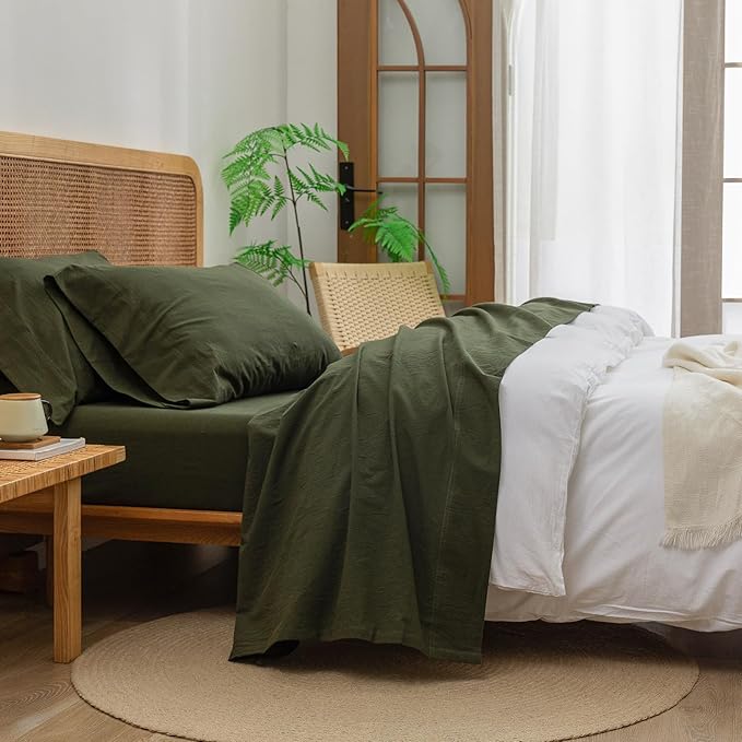 BESTOUCH Sheet Set 100% Washed Cotton Linen Feel Super Soft Comfortable Chic Lightweight 4 Pcs Home Bedding Set Solid Olive Green King