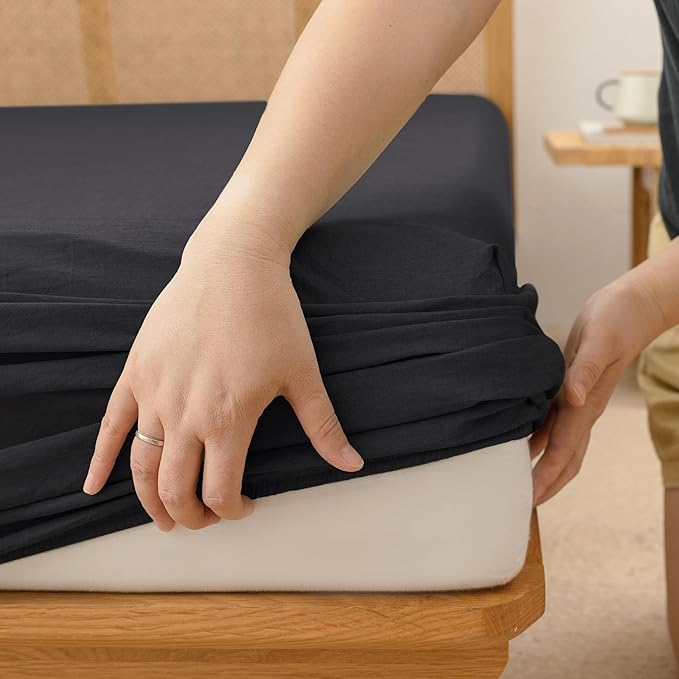 BESTOUCH Sheet Set 100% Washed Cotton Linen Feel Super Soft Comfortable Chic Lightweight 3 Pcs Home Bedding Set Solid Deep Black Twin