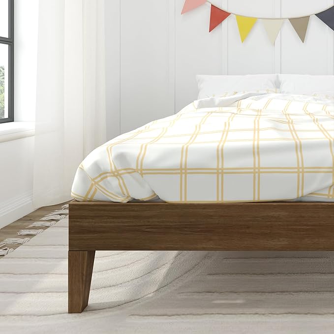 Max & Lily Fundamental Full Platform Bed Frame, Kids Modern Solid Wood Bed, Strong Wooden Slats, Non-Toxic Finishes, Matte Walnut