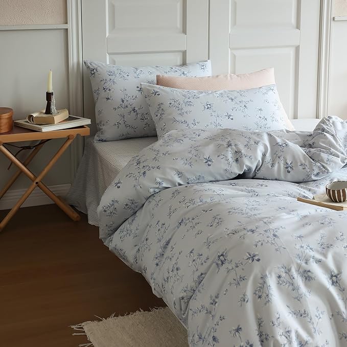 LifeTB 3 Pieces Duvet Cover Twin XL Blue Floral Print Duvet Cover Coquette Bedding Set Vintage Flower Duvet Cover Soft Cotton Comforter Cover Boho Cottagecore Duvet Cover with Zipper Closure