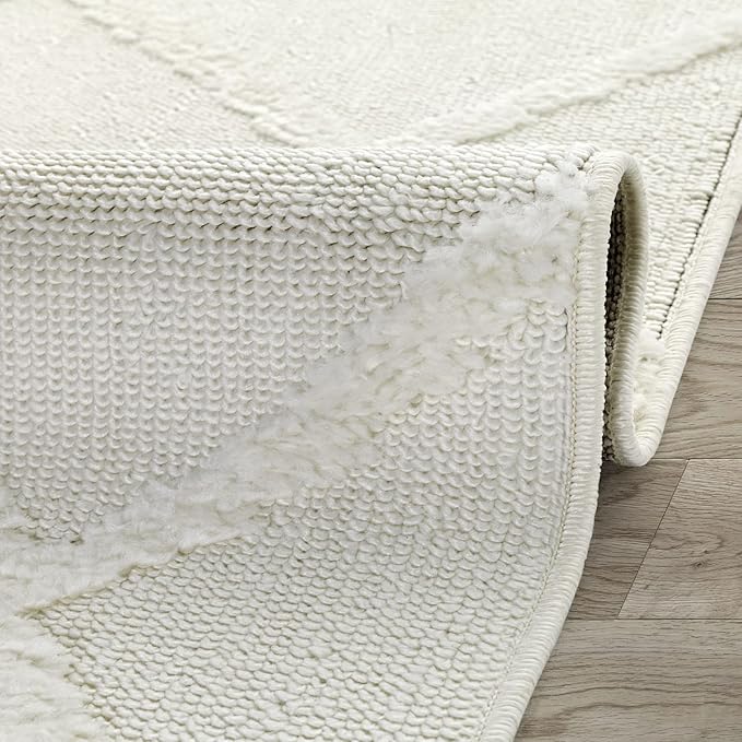 Antep Rugs Palafito 4x6 Geometric Shag Diamond High-Low Pile Textured Indoor Area Rug (White, 3'11" x 5'11")