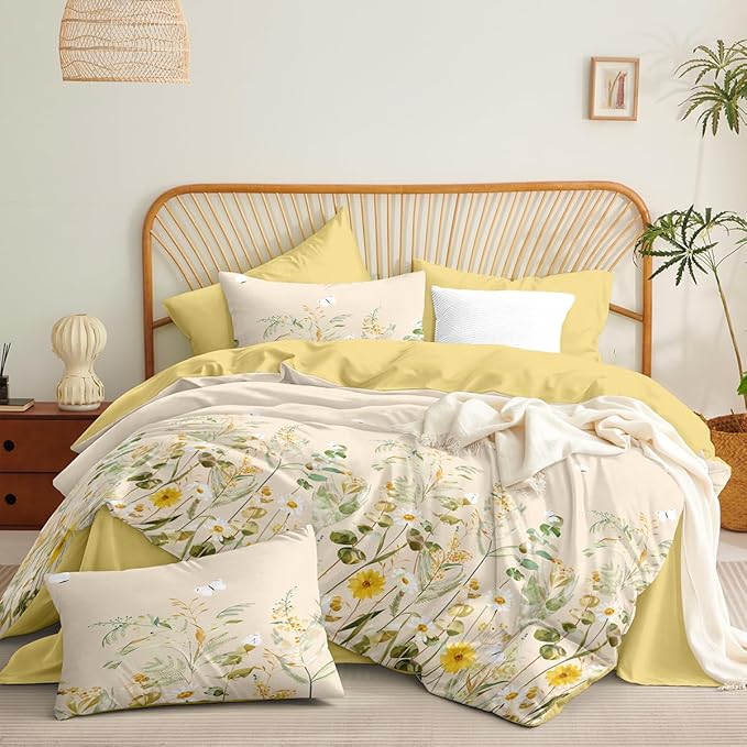 Floral Duvet Cover Set Queen 3 Pieces Beige Yellow Bedding Set Vintage Flower Butterfly Bedding Aesthetic Soft Microfiber Farmhosue Duvet Cover with 2 Pillowcases