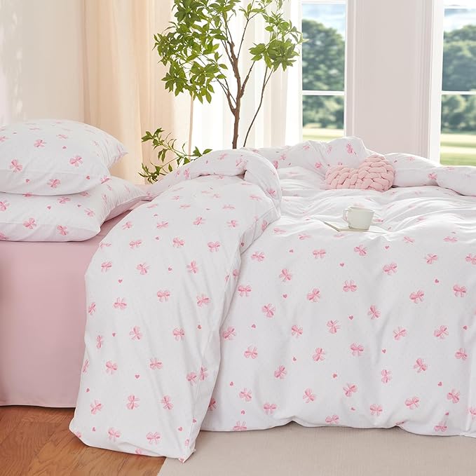 Nayoroom Pink Bow Comforter Set Queen Size Heart Bowknot Printed Coquette Bedding Set 3 Pcs Kids Girls Cute Comforter for All Seasons (1 Comforter, 2 Pillow Shams)