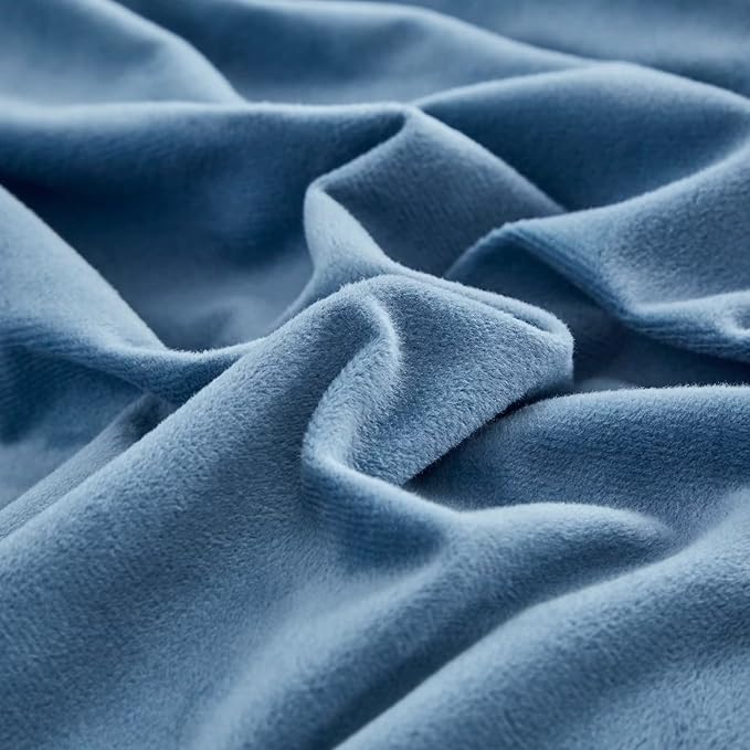 Houseri Blue Duvet Cover Queen Lake Blue Fluffy Bedding Duvet Covers Full Haze Blue Fuzzy Flannel Furry Duvet Cover Micromink Sherpa Light Blue Plush Warm Bedding Set Queen