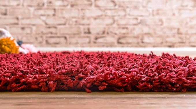 Unique Loom Solid Shag Collection Area Rug (2' 6" x 13' 1" Runner, Cherry Red)