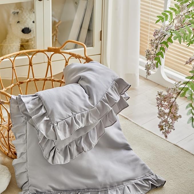 Ruffled Toddler Blanket Ruffle Comforter for Baby Toddler Girls, Soft Cozy Cute Quilted Blanket Breathable Microfiber Comfortable Down Alternative Small Size Quilt with Ruffle - 43"x 60" Gray