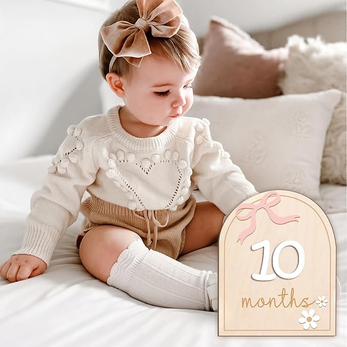 Monthly Baby Milestone Wooden Signs, Double-Sided Bow-Themed Baby Milestone Discs with Hello World & My First Holiday Designs – Cute Baby Announcement Sign & Photoshoot Props for Boys and Girls (Bow)