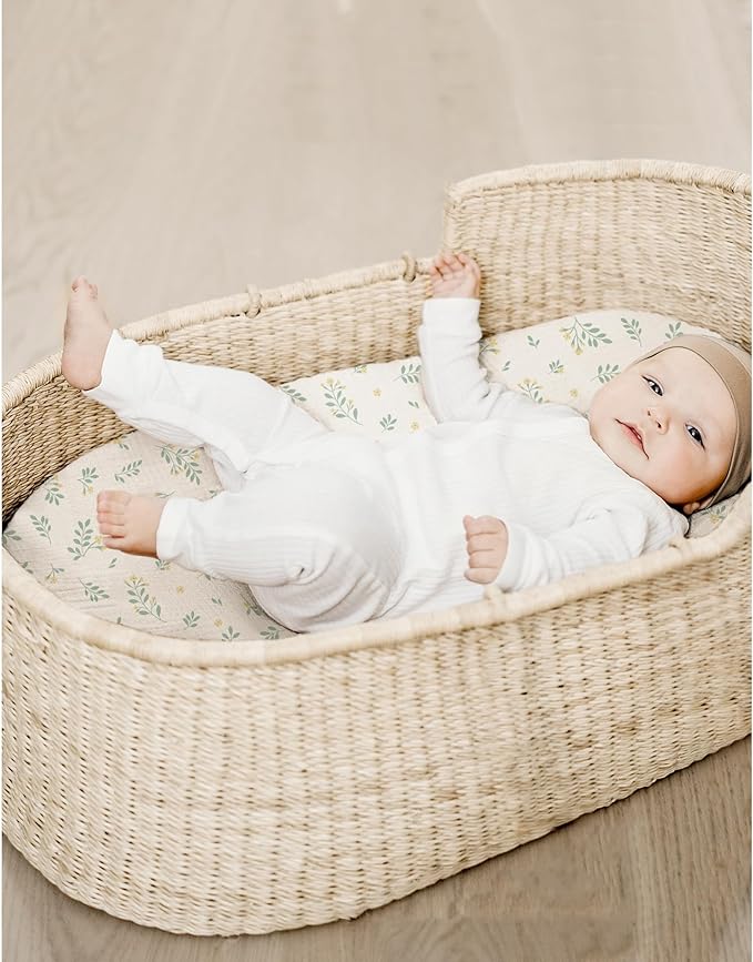 Konssy 2 Pack Muslin Bassinet Sheets for Baby Boy, 100% Cotton Soft Breathable Bassinet Mattress Sheets Fit for Hourglass Oval Cradle Rectangle Mattress (Leafy,Green)