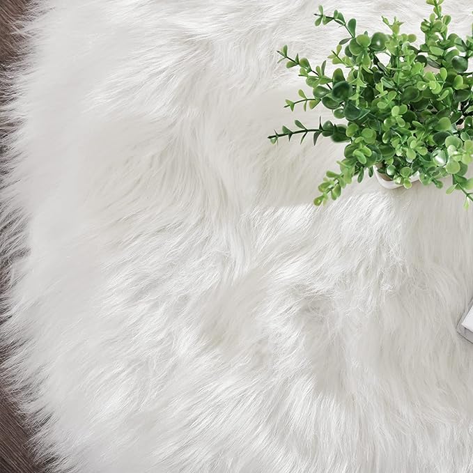 Latepis White Shag Rug 2x5 Runner Faux Sheepskin Fur Rug for Bedroom Bedside Fluffy Rug Fuzzy Furry Rugs for Living Room Cute Luxury Home Decor