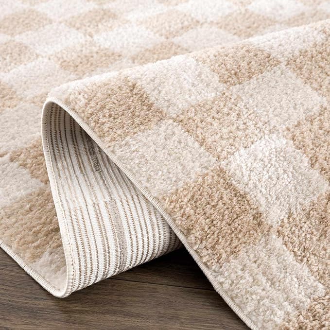 BoutiqueRugs Canika Modern Checkered Shag Rug - High Pile Fluffy Shaggy Carpet for Hallway, Nursery, Playroom, Girls Boys Room - Machine Washable - Peach, Beige - 2' x 2'11"