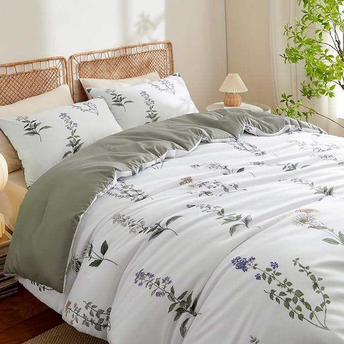 Nayoroom Floral Comforter Set Queen Size Reversible White Green Botanical Flower Comforter 3 Pieces Soft Lightweight Cottagecore Bedding Set for All Seasons
