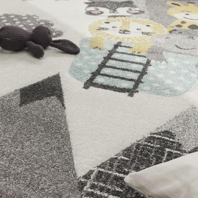 Paco Home Kids Rug Cute Animals on a Hot Air Balloon Ride in White Grey Blue, Size: 6'7" x 9'6"