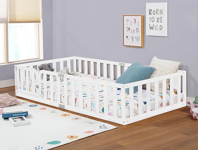 Spirich Twin Size Kids Floor Bed Frame with Fence and Door, Solid Wood Montessori Floor Bed for Kids with Safety Guardrails, Twin Bed Frame for Boys and Girls, White