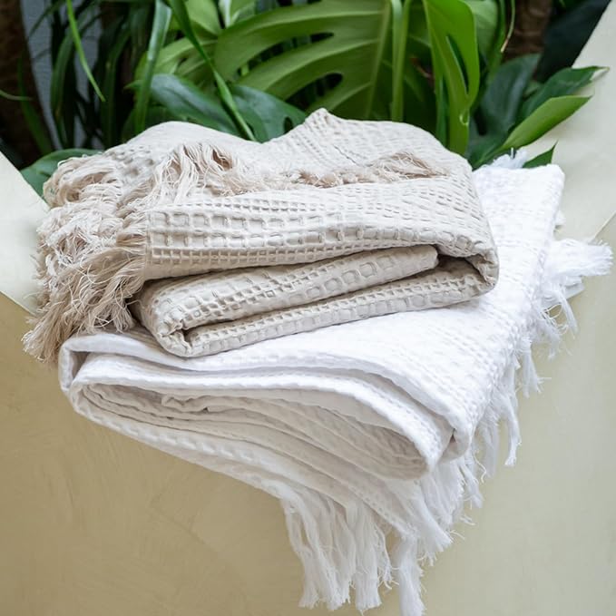 100% Cotton Waffle Blanket with Fringe, Pre-Washed Waffle Weave Blanket for All Season, Lightweight Breathable Soft Cozy Throw Blanket for Couch, Bed, Travel (White - 50x60 Inches)