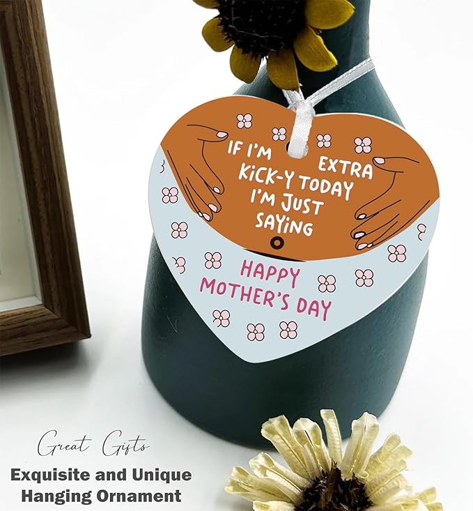 Heart Shaped Ornament-2025 Pregnant Women Gift-New Mom Pregnancy Announcement Baby Shower Present for Mother to Be First Time Mom Double Sided Printing Keepsake