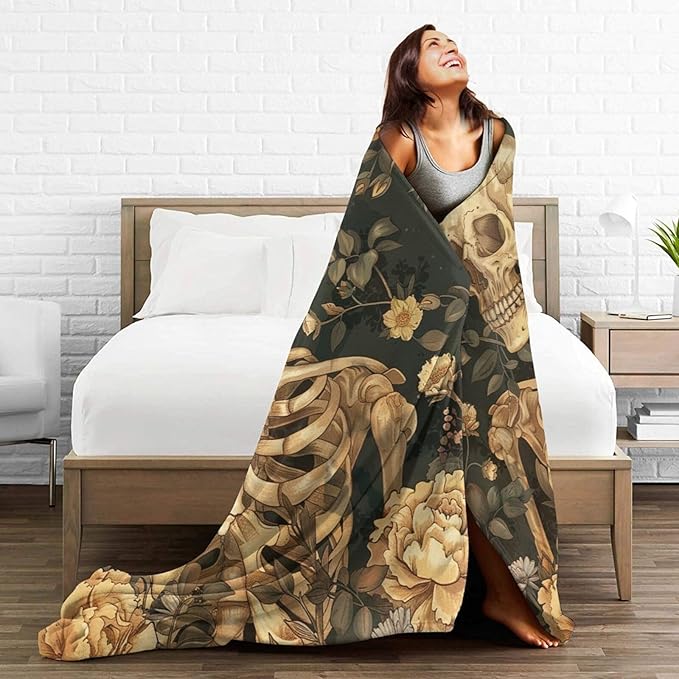 Gothic Skull Blanket Halloween Throw Blanket Spooky Skeleton Bones Flannel Stuff Merch Cozy Decor Fleece Plush Fuzzy Warm Soft Lightweight Bedding Gifts for Women Men Girl Boy Couch 60"X50"