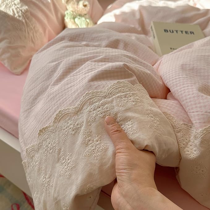 LifeTB Pink Gingham Duvet Cover Queen Size 3 Pieces Romantic Lace Duvet Cover Pink Plaid Checkered Comforter Cover with 2 Pillowcases Soft Breathable Microfiber Grid Farmhouse Plaid Bedding Set