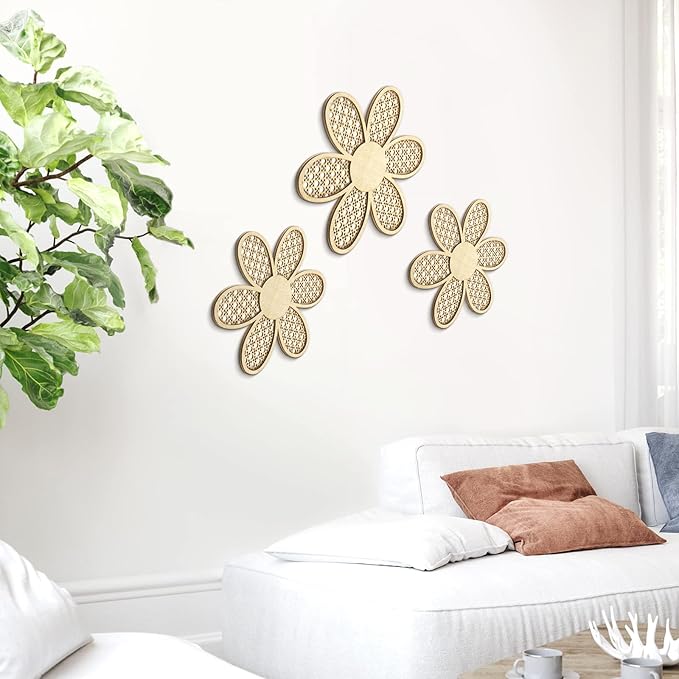 Maitys 3 Pieces Boho Daisy Wall Decor Natural Rattan Flower Wall Hanging Art Wooden Boho Art Nursery Flowers Farmhouse Hanging Decor for Home Office Nursery(Wooden Color)
