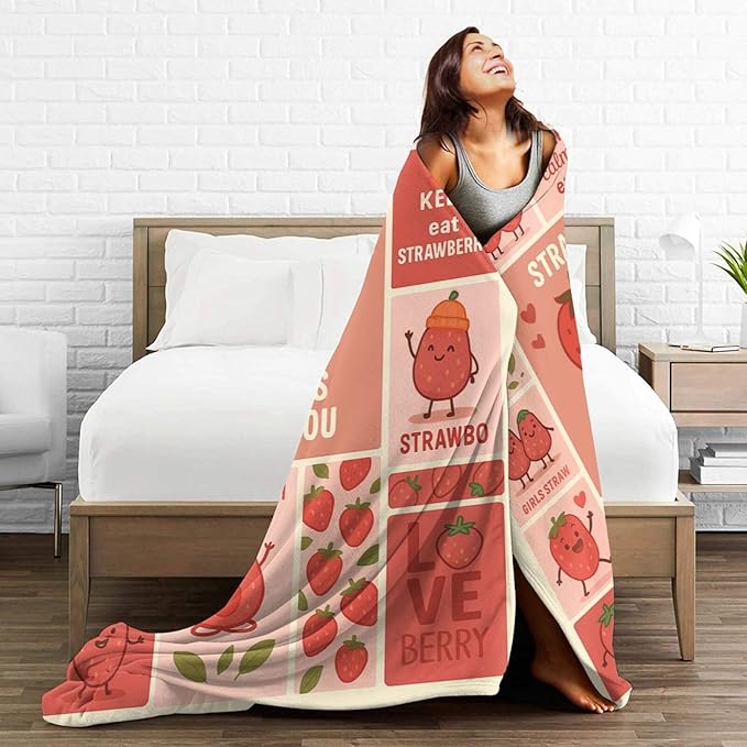 Cute Strawberry Blanket Funny Cartoon Berry Fruit Throw Blanket Soft Cozy Fleece Fuzzy Plush Warm Stuff Bedding Nursery Toddler Baby Blankets Gifts for Boys Girls Kids Adult Men Women 50"X60"