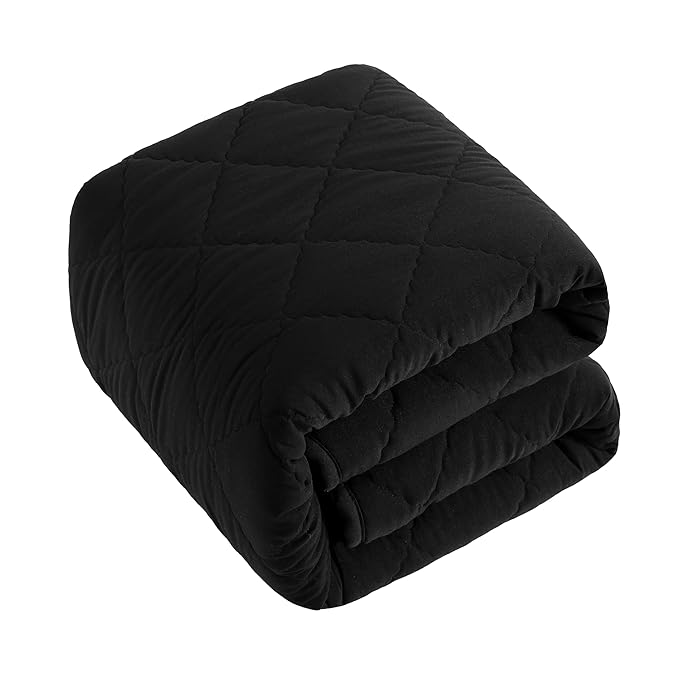 BEDSUM 100% Brushed Microfiber Down Alternative Toddler Comforter, Ultra Soft Lightweight and Warm Breathable Crib Quilted Blanket for Nursery Stroller Bed, 39x47 Inches, Black