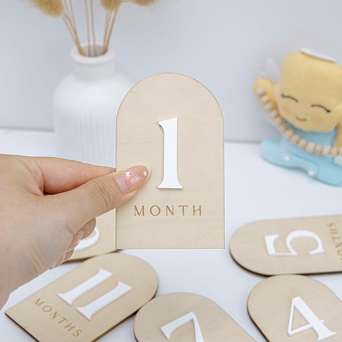 Baby Monthly Milestone Photo Sign, Wooden Floral Design with Pink Bows, Baby Girl Growth Tracker, 1-12 Months (Arch)