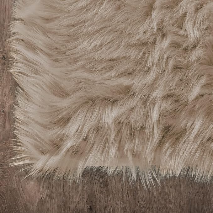 Latepis 5x8 Area Alfombras para Salas Washable Light Brown Beige Faux Fur Fluffy Shag Fuzzy Rug for Living Room Bedroom Floor Playroom Rugs Carpet Home Decor Rectangle