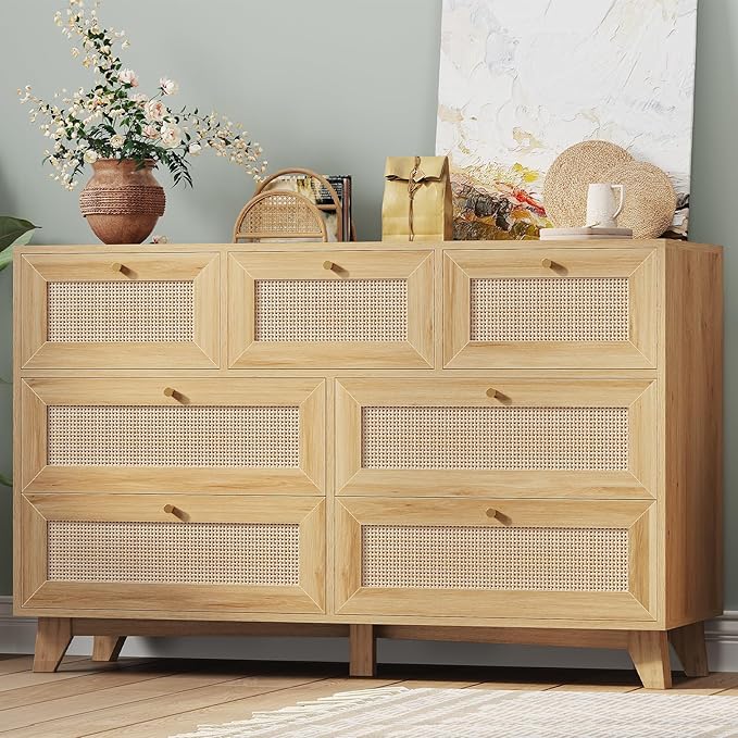 AOGLLATI Rattan Dresser for Bedroom with 7 Drawer, Modern Wooden Wide Bedroom Dresser, Chest of Drawers with Metal Handle & Solid Wood Legs for Bedroom/Living Room, Wood