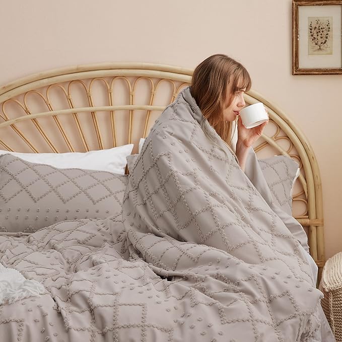 Bedsure Boho Duvet Cover Queen Size - Linen Breathable & Soft Boho Bedding, Machine Washable Comforter Cover for All Seasons, Includes 1 Duvet Cover 90"x90" with 2 Pillow Shams & Zipper Closure