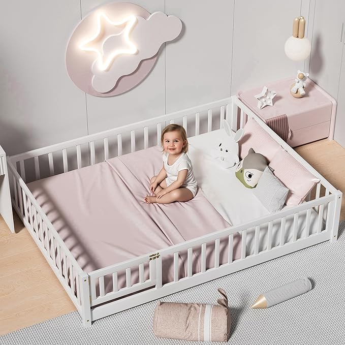 i-POOK Full Size Floor Bed for Children, Solid Wood Montessori Bed Frame with Fence & Door Montessori Floor Bed with Safety Guardrails for Girls and Boys, White (with Bed Slats)