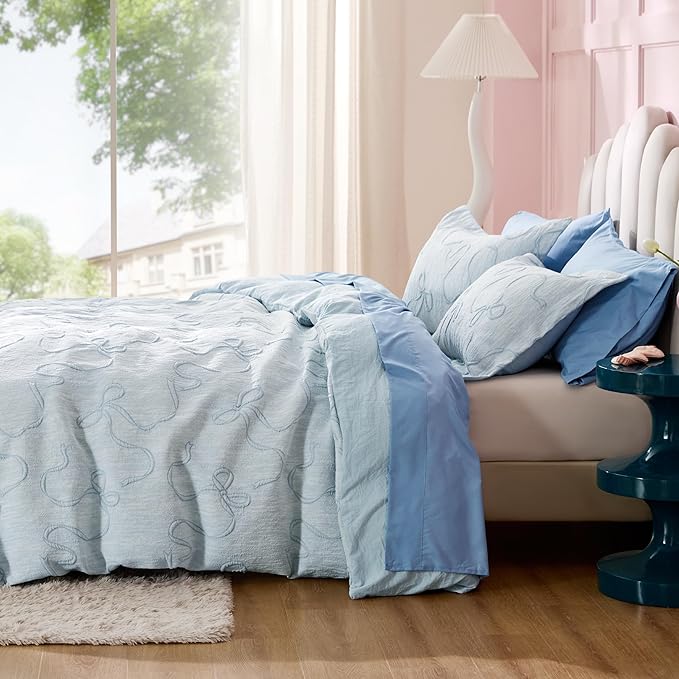 Bedsure Blue Duvet Cover King Size with Bowknot Jacquard Design, Soft and Elegant Boho Bedding Set, Luxurious Craftsmanship for a Stylish Bedroom,Includes 1 104"x90" Duvet Cover & 2 Pillow Shams