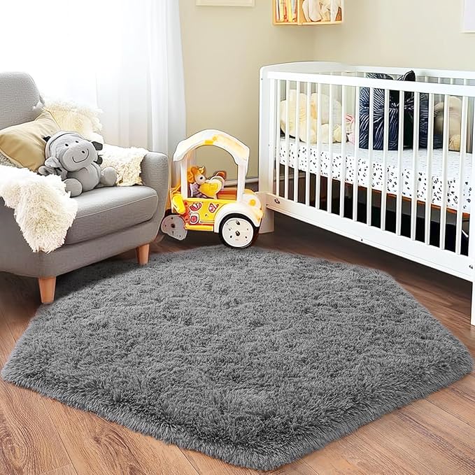 4x4.6 Feet Grey Hexagon Rugs for Bedroom, Ultra Soft Fluffy Hexagon Area Rug for Kids Room, Cute Shag Rugs for Boys Girls Room, Fuzzy Plush Carpet for Tent Castle Home Decor