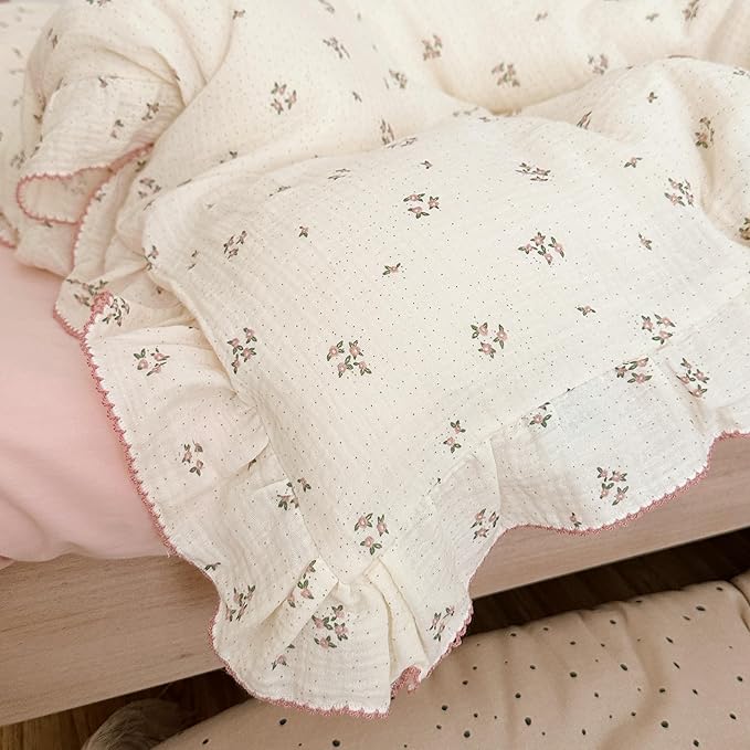 AOJIM Crib Bedding Muslin Duvet Cover with Small Pink Floral, Pure Cotton Toddler Comforter Cover, 1 47X59'' Quilt Cover 2-layer Gauze, Ruffled Design Quilt Cover for Kids, No Comforter or Pillowcases
