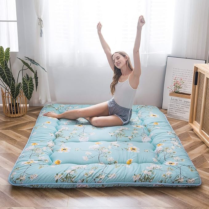 MAXYOYO Rustic Floral Korean Floor Mattress Japanese Futon Mattress, Foldable Bed Roll Up Camping Mattress Floor Lounger Bed Couches and Sofas Mattress Topper, Full
