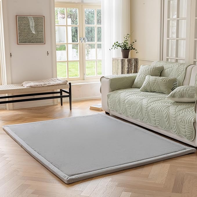 Loartee Faux Rabbit Fur Rug - 1.18" Thick Soft Fluffy Area Rug, Non-Slip Memory Foam Crawling Mat, Light Gray, 59"x59"