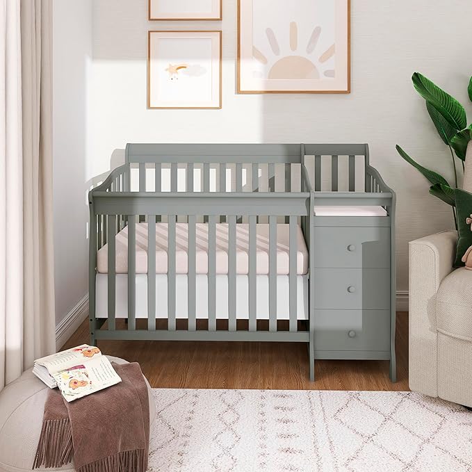 Dream On Me Jayden 4‑in‑1 Mini Convertible Baby Crib & Changer with Storage in Seagrass, Pinewood, GreenGuard Gold & JPMA, 1” Mattress Pad, 3 Mattress Heights, Converts to Mini Day & Twin-Size Bed