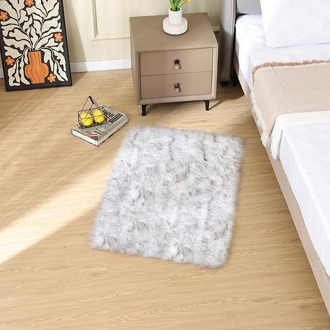 White and Grey Faux Fuzzy Fur Sheepskin Washable Area Rugs for Living Room 2x3 Boho Shag Nursery Rug Cute Home Décor