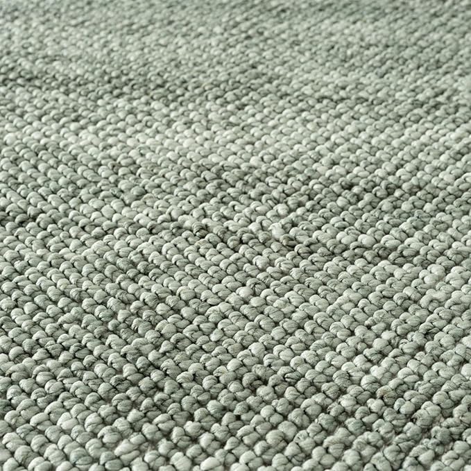 LUXE WEAVERS Solid Machine Woven Green 2x3 Area Rug, Indoor Stain-Resistant Carpet