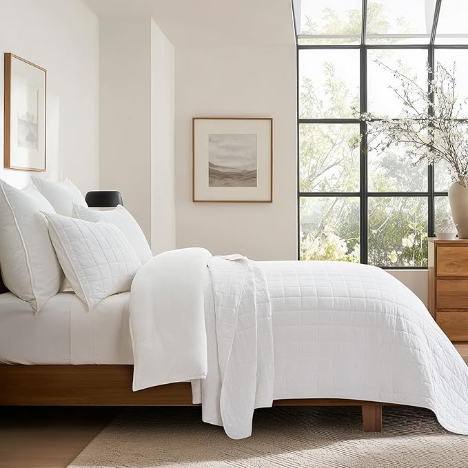 EVERGRACEHOME 100% Cotton Box Stitch Quilt Bedding Set King Size 3 Pieces, Garment-Washed Lightweight Soft Cozy Coverlet, Oversized Quilted Bedspread Sets with 2 Shams for All Season, Bright White