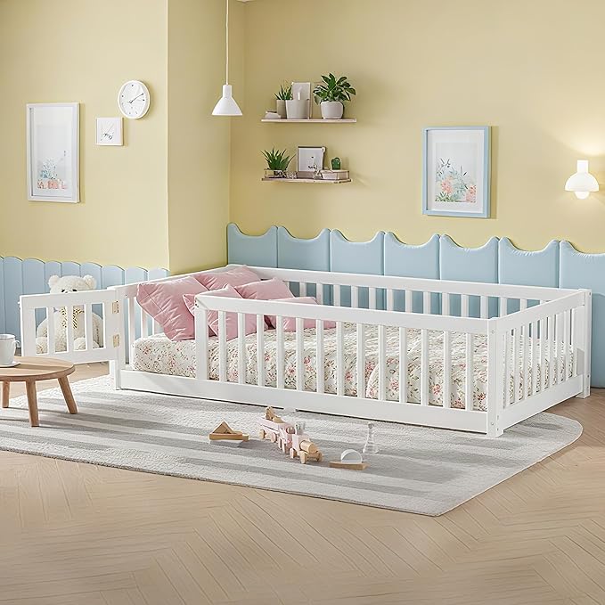 Bellemave Montessori Twin Floor Bed Frame with Fence and Removable Door, Low Profile Twin Size Montessori Bed Frame for Kids, Solid Wooden Floor Beds for Bedroom,Nursery, White