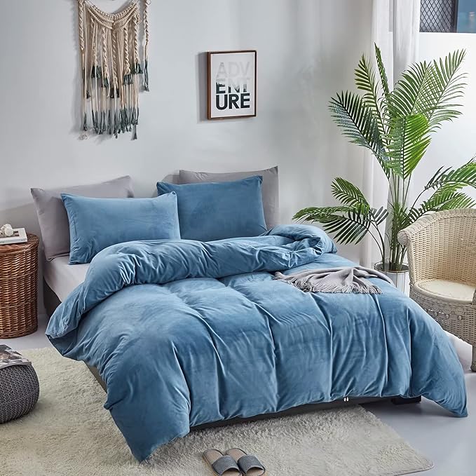 Houseri Blue Duvet Cover Queen Lake Blue Fluffy Bedding Duvet Covers Full Haze Blue Fuzzy Flannel Furry Duvet Cover Micromink Sherpa Light Blue Plush Warm Bedding Set Queen