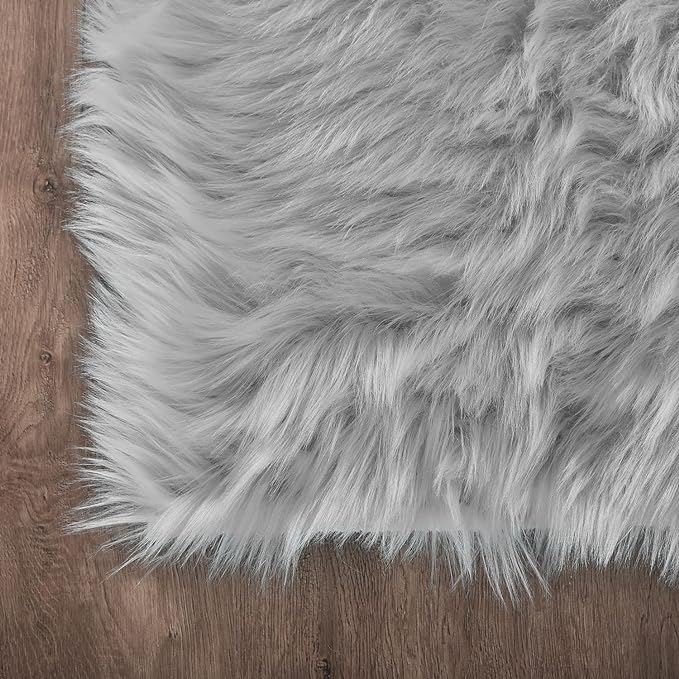Latepis 8 x 10 Area Rugs for Living Room Grey Faux Fur Rug for Bedroom Fuzzy Washable Sheepskin Rug Fluffy Furry Rugs for Office Entertainment Room Luxury Home Décor