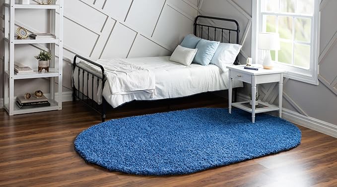 Unique Loom Solid Shag Collection Area Rug (5' 3" x 8' Oval, Periwinkle Blue)