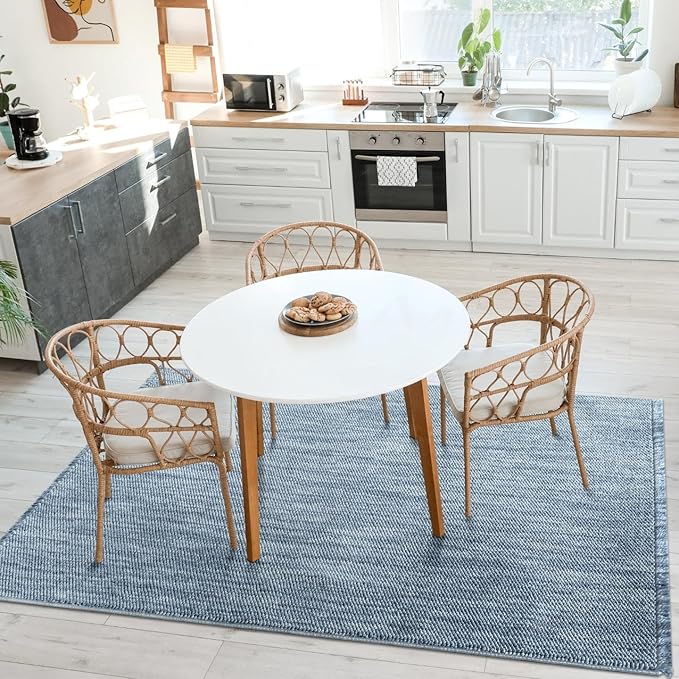 LUXE WEAVERS Solid Machine Woven Blue 6x9 Area Rug, Indoor Stain-Resistant Carpet
