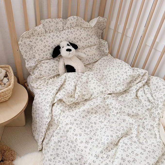 BuLuTu Chic Floral Kids Quilt 100% Cotton Muslin Comforter for Twin Bed/Toddler Bed, Blue Brown Flower Quitled Blanket Lace Edges Comforter for Toddler Girls Boys, 47x59 Inches, No Pillow