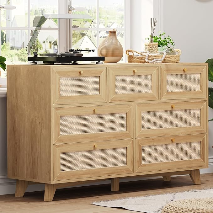 AOGLLATI Rattan Dresser for Bedroom with 7 Drawer, Modern Wooden Wide Bedroom Dresser, Chest of Drawers with Metal Handle & Solid Wood Legs for Bedroom/Living Room, Wood