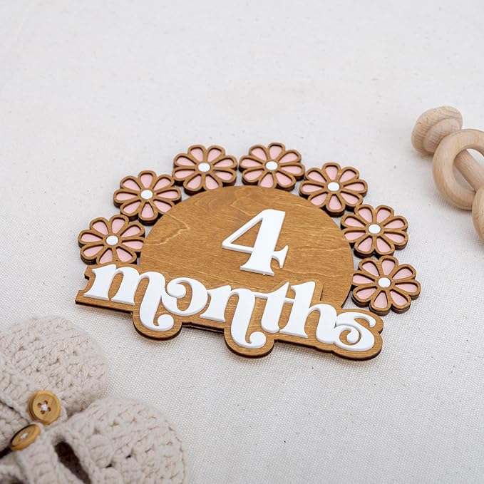 Wooden Baby Monthly Milestone Set, Floral Baby Age Tracker with Numbers and Months Weeks Signs, 3D Layered Wood Photo Prop for Newborn Monthly Pictures, Cute Floral Nursery Keepsake
