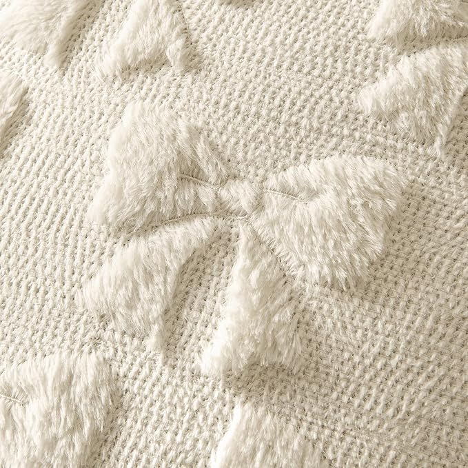 MIULEE Beige Bow Pillow Covers Christmas Coquette Room Decor Aesthetic Set of 2 Decorative Cute Girl Throw Pillow Soft Plush Faux Pillowcase for Girl Bed Couch Sofa,18x18 Inch