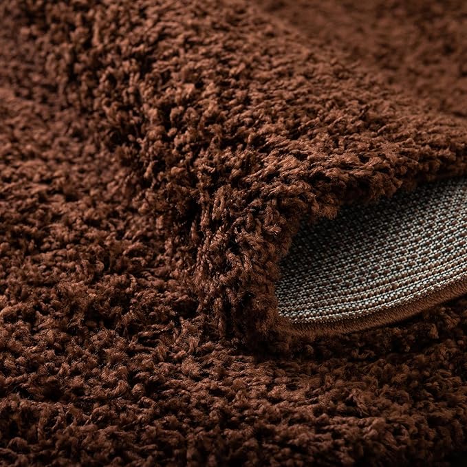 Unique Loom Solid Shag Collection Area Rug (5' 1" x 8' Oval, Chocolate Brown)