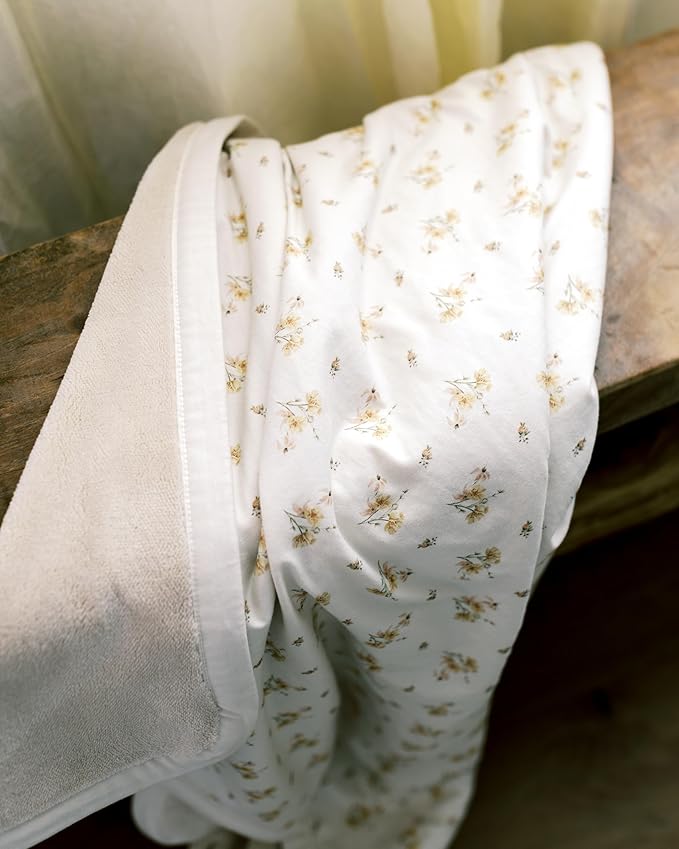 Oilo Baby Blanket, Luxury Plush Chenille Backing & Organic Cotton Jersey Print, Double Layered, 30" x 40", Rolled Jersey Edge Trim, Infant & Toddler Size, Heirloom Organic Collection, Dainty Floral